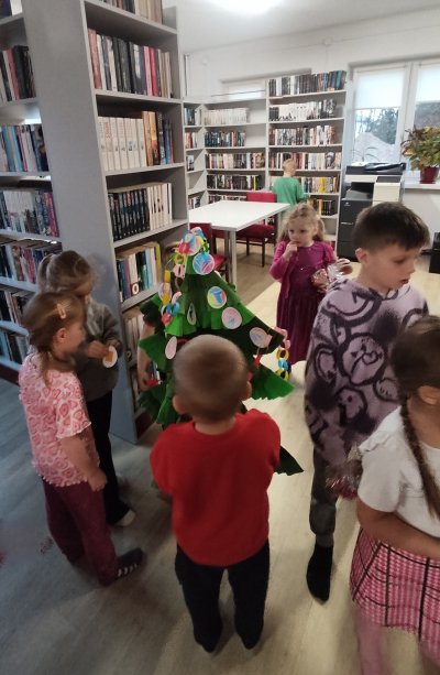 Małe Miłe Czwartki - Mikołajki w Bibliotece